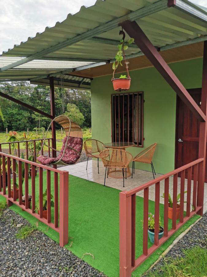 Chongos Place Hotel La Fortuna ภายนอก รูปภาพ