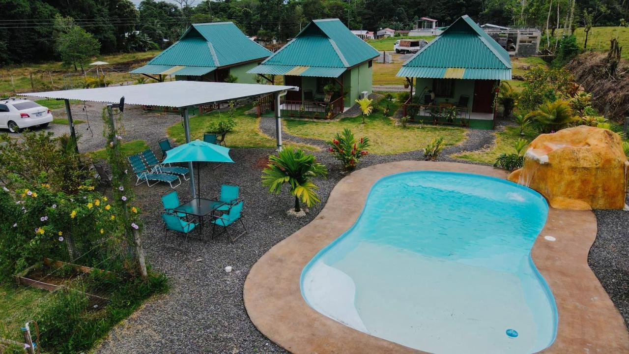 Chongos Place Hotel La Fortuna ภายนอก รูปภาพ